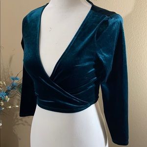 Greenish-blue cross tie top!